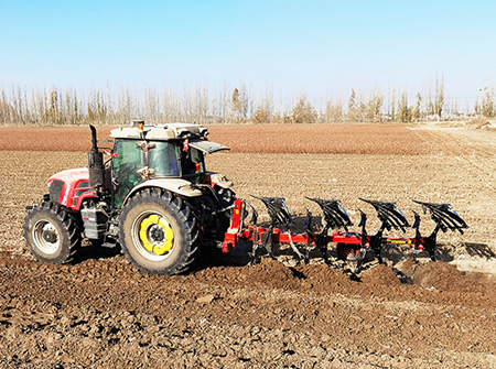 mg冰球突破豪华版1LFT系列液压翻转调幅铧式犁